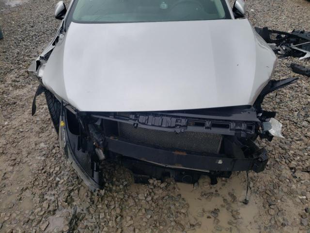 3KPF24AD0KE120310 - 2019 KIA FORTE FE SILVER photo 11