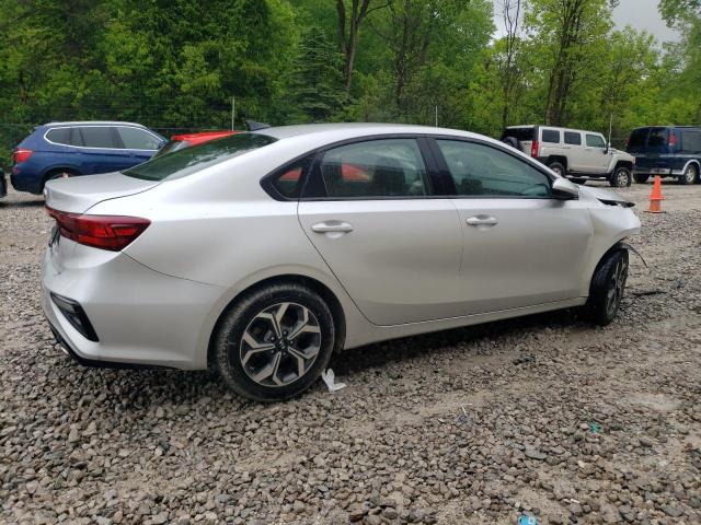 3KPF24AD0KE120310 - 2019 KIA FORTE FE SILVER photo 3