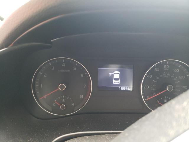 3KPF24AD0KE120310 - 2019 KIA FORTE FE SILVER photo 9