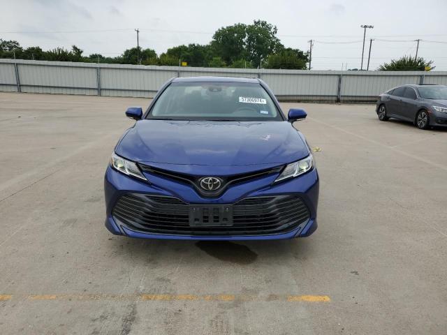 JTNB11HK1J3030878 - 2018 TOYOTA CAMRY L BLUE photo 5