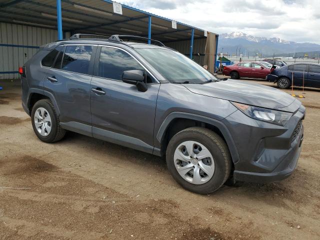 JTMF1RFVXKD044209 - 2019 TOYOTA RAV4 LE GRAY photo 4