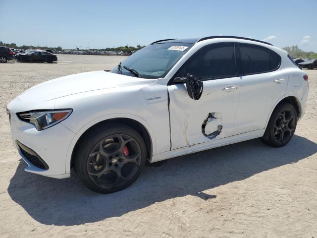 ZASPAKBN1N7D37198 - 2022 ALFA ROMEO STELVIO TI თეთრი ფოტო 1