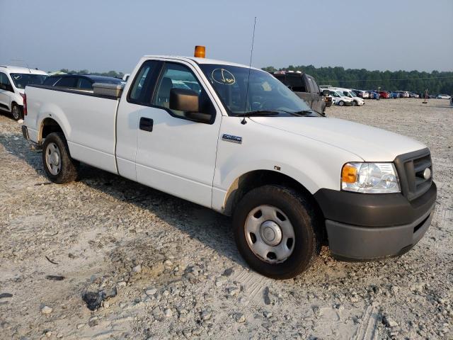1FTRF12258KB80652 - 2008 FORD F-150 WHITE photo 4