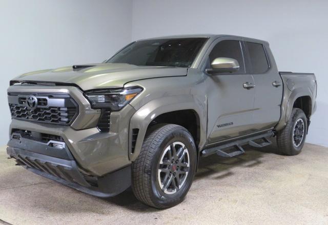 3TMLB5JN7RM024515 - 2024 TOYOTA TACOMA DOUBLE CAB Gris photo 2