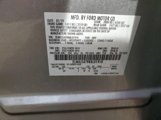 2LMHJ5AT9KBL01910 - 2019 LINCOLN MKT SILVER photo 13