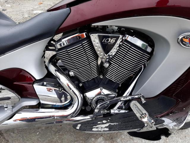 5VPSD36D093000246 - 2009 VICTORY MOTORCYCLES VISION TOURING BURGUNDY photo 7