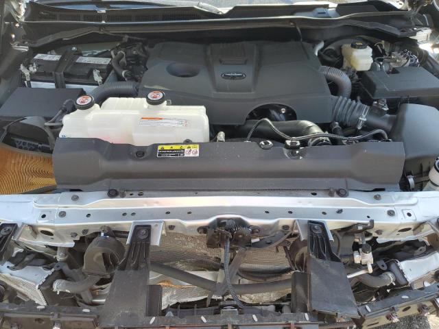 5TFNA5DB0PX075200 - 2023 TOYOTA TUNDRA CREWMAX PLATINUM Silber Foto 11
