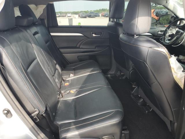 5TDKKRFH7FS101000 - 2015 TOYOTA HIGHLANDER XLE Gümüş foto 10