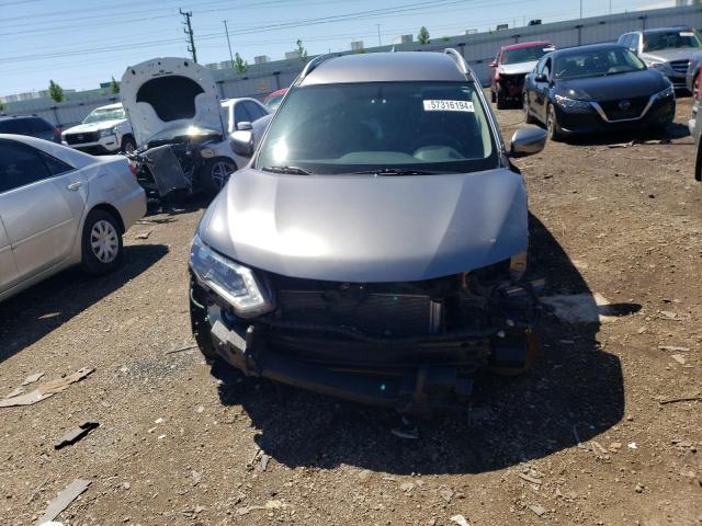 KNMAT2MV9HP521105 - 2017 NISSAN ROGUE S GRAY photo 5