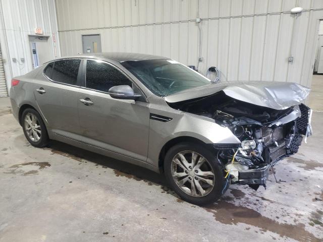 5XXGM4A76DG094606 - 2013 KIA OPTIMA LX SILVER photo 4