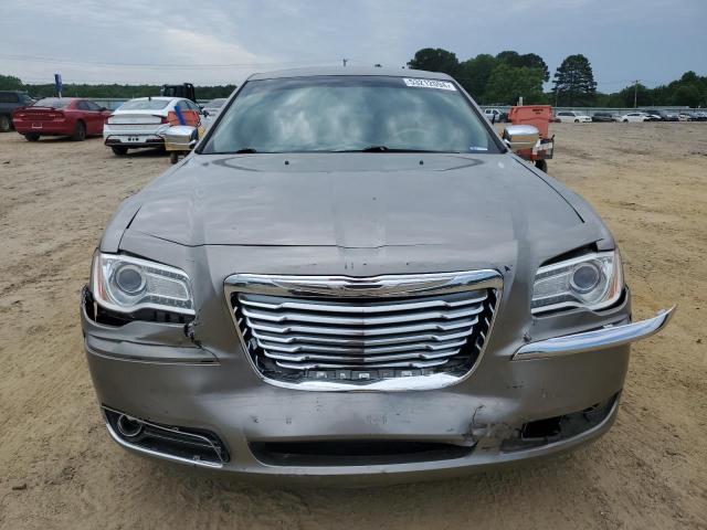 2C3CCAEGXEH189831 - 2014 CHRYSLER 300C SILVER photo 5