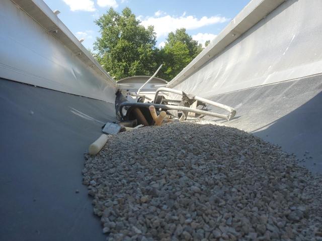 1E9EB3929WL185209 - 1998 UTILITY SEMI TRLR 银色 照片 5