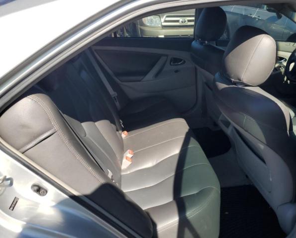 4T1BF3EK9AU023737 - 2010 TOYOTA CAMRY BASE SILVER photo 10