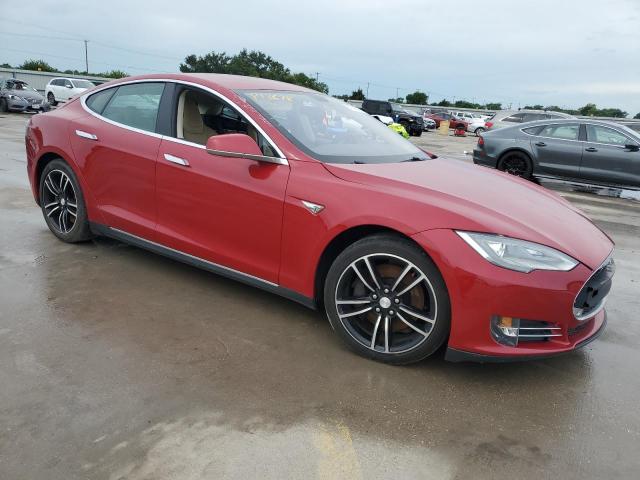 5YJSA1CN5DFP13678 - 2013 TESLA MODEL S წითელი ფოტო 4