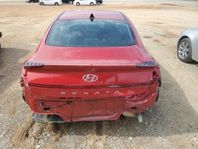 5NPEG4JAXNH145623 - 2022 HYUNDAI SONATA SE RED photo 6