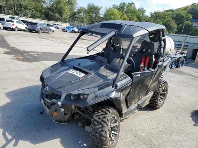 3JBKVAX24JJ000500 - 2018 CAN-AM COMMANDER LIMITED 1000R BLACK photo 2