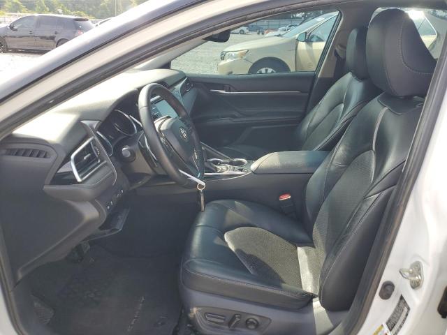 4T1B61HK4JU124443 - 2018 TOYOTA CAMRY XSE WHITE photo 7