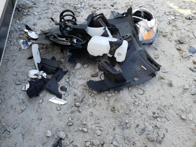 3C6LRVAG8NE109940 - 2022 RAM PROMASTER 1500 STANDARD WHITE photo 13