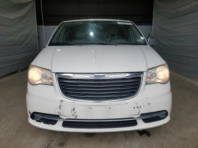 2C4RC1CG9DR541489 - 2013 CHRYSLER TOWN & COU TOURING L WHITE photo 5