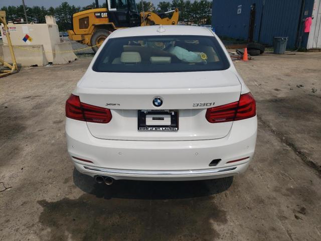 WBA8D9G5XJNU66873 - 2018 BMW 330 XI WHITE photo 6