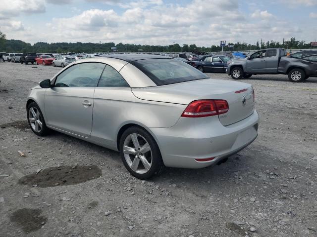 WVWFW7AHXCV008510 - 2012 VOLKSWAGEN EOS LUX SILVER photo 2