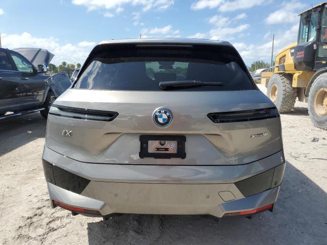 WB523CF09RCN76671 - 2024 BMW IX XDRIVE50 GRAY photo 6