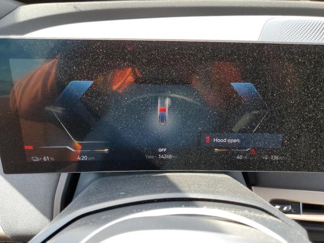 WB523CF09RCN76671 - 2024 BMW IX XDRIVE50 GRAY photo 9