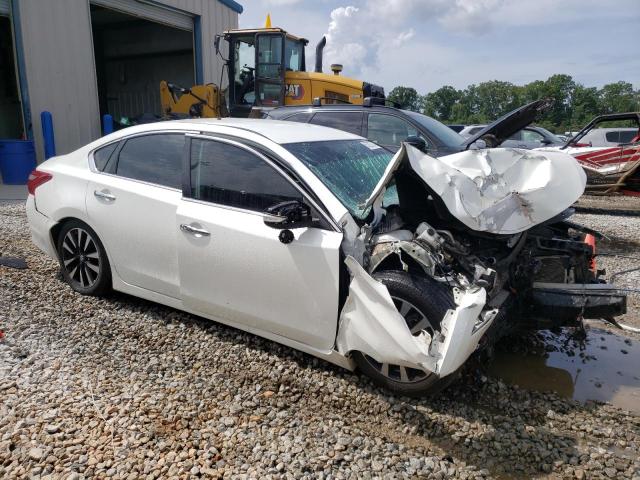 1N4AL3AP8JC231372 - 2018 NISSAN ALTIMA 2.5 WHITE photo 4