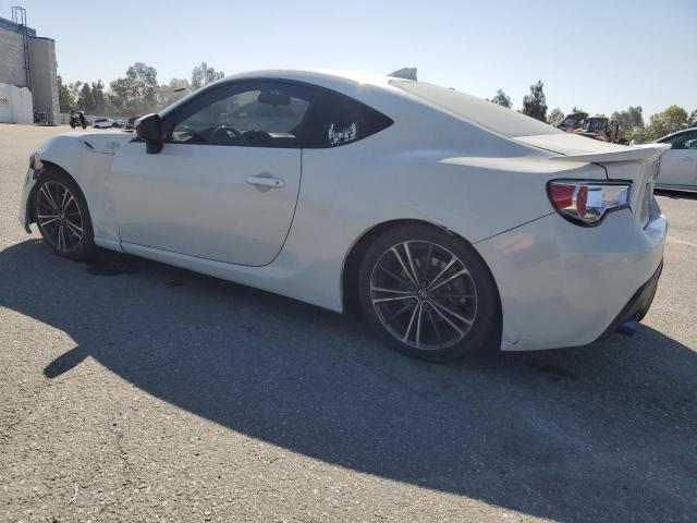 JF1ZNAA14G9702694 - 2016 TOYOTA SCION FR-S WHITE photo 2