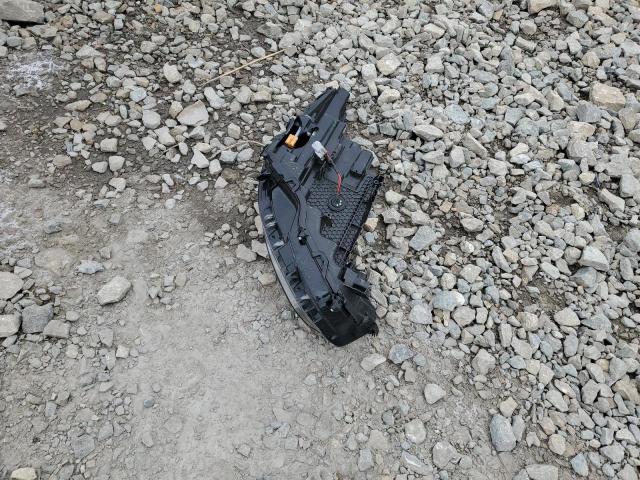 5TDGZRBH6NS175420 - 2022 TOYOTA HIGHLANDER XLE BLACK photo 13