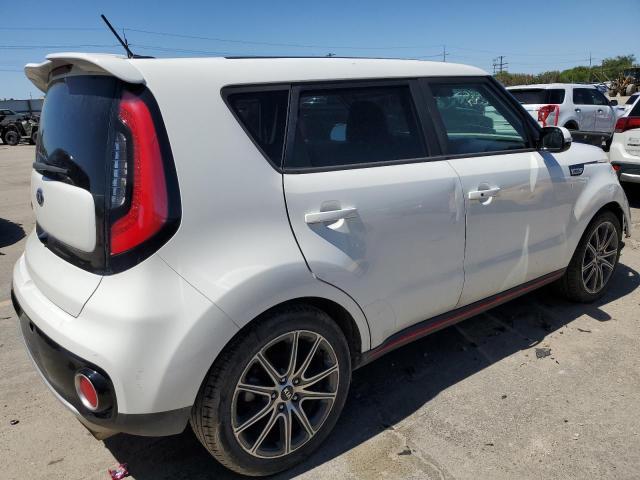 KNDJX3AA6J7539286 - 2018 KIA SOUL ! WHITE photo 3