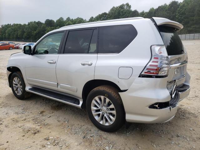 JTJBM7FX5J5208953 - 2018 LEXUS GX 460 SILVER photo 2