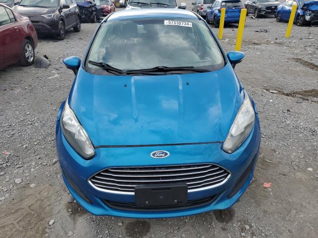 3FADP4BJ3EM202089 - 2014 FORD FIESTA SE BLUE photo 5