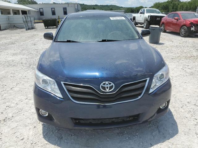 4T1BF3EK3BU607357 - 2011 TOYOTA CAMRY BASE BLUE photo 5