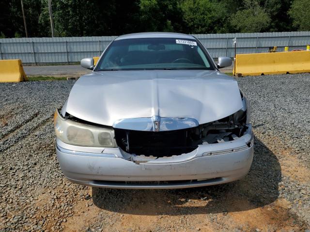 1LNHM81W32Y639692 - 2002 LINCOLN TOWN CAR EXECUTIVE GRAY photo 5