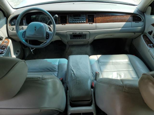 1LNHM81W32Y639692 - 2002 LINCOLN TOWN CAR EXECUTIVE GRAY photo 8