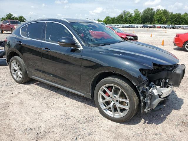 ZASFAKBNXJ7B76582 - 2018 ALFA ROMEO STELVIO TI BLACK photo 4