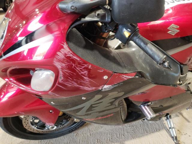 JS1GW71A362102476 - 2006 SUZUKI GSX1300 R RED photo 9