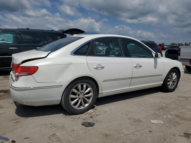 KMHFC46F28A292319 - 2008 HYUNDAI AZERA SE WHITE photo 3