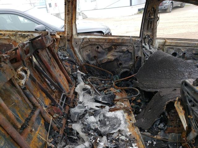 WVWWU63B05E136072 - 2005 VOLKSWAGEN PASSAT GLX Yanmış foto 11