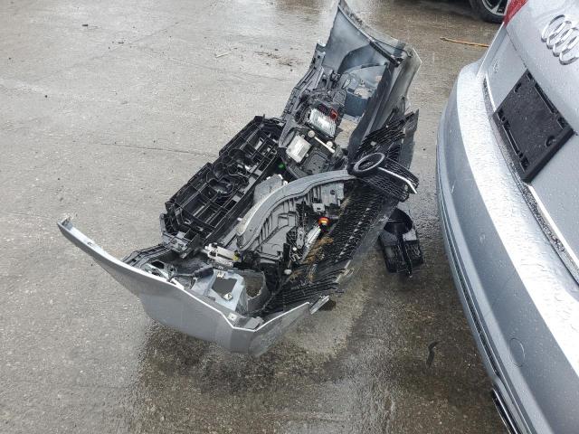 WAUHGAFC4GN179921 - 2016 AUDI A6 PRESTIGE ვერცხლისფერი ფოტო 12