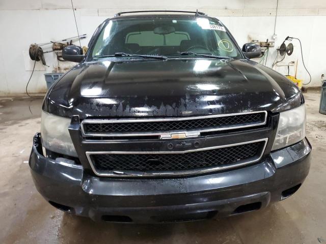 3GNTKEE32BG351859 - 2011 CHEVROLET AVALANCHE LS BLACK photo 5