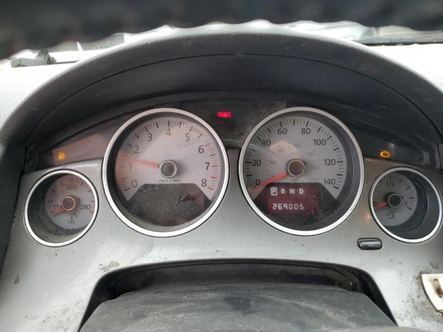 2V4RW4D13AR395255 - 2010 VOLKSWAGEN ROUTAN S თეთრი ფოტო 9