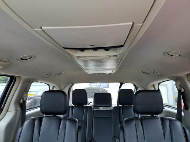 2C4RC1BG5CR308967 - 2012 CHRYSLER TOWN & COU TOURING SILVER photo 10