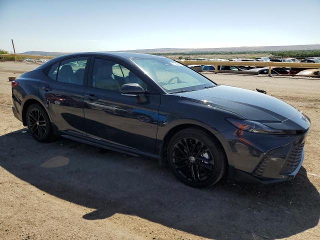 4T1DBADK7SU511774 - 2025 TOYOTA CAMRY XSE 石墨色 照片 4