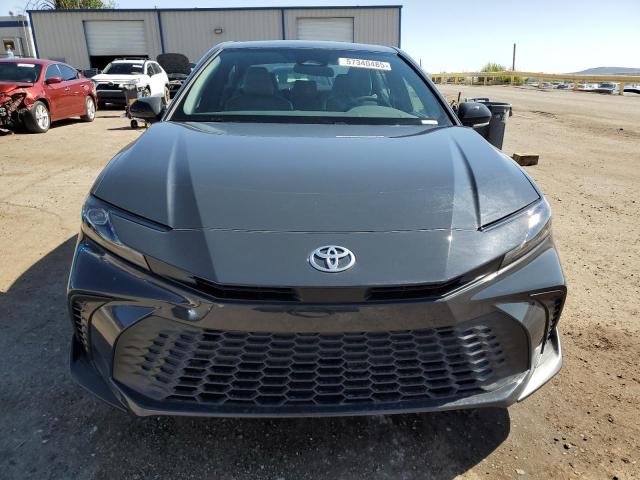 4T1DBADK7SU511774 - 2025 TOYOTA CAMRY XSE 石墨色 照片 5