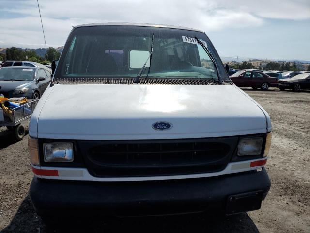 1FTRE1428WHA17147 - 1998 FORD ECONOLINE E150 VAN WHITE photo 5