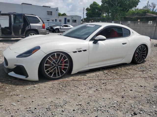 2024 MASERATI GRANTURISM TROFEO, null