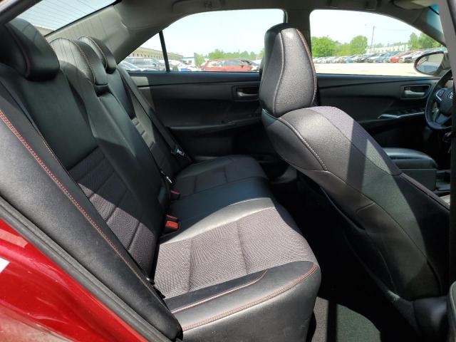 4T1BF1FK5HU749821 - 2017 TOYOTA CAMRY LE RED photo 10