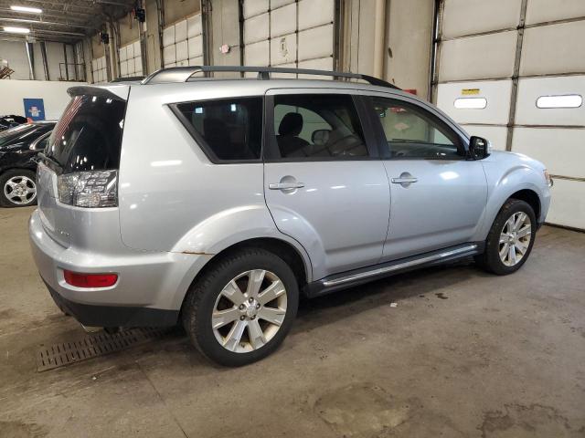 JA4JT3AW9DU019333 - 2013 MITSUBISHI OUTLANDER SE SILVER photo 3